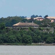 Fort Paté vu du Fort Médoc